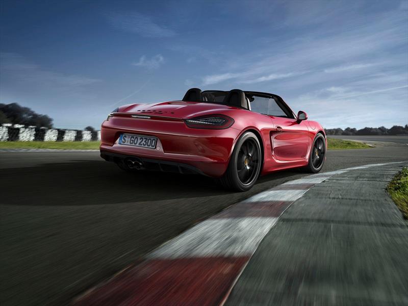 Porsche Boxster GTS 2015