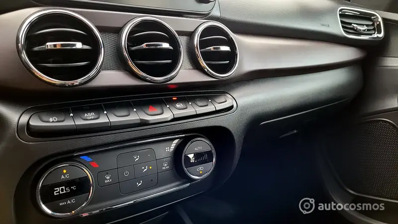 Contacto de manejo FIAT Cronos MY2023 1.3 CVT