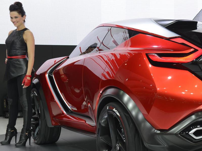 Las chicas del Salón de Frankfurt 2015