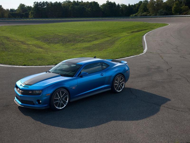 Chevrolet Camaro Hot Wheels Edition 2013