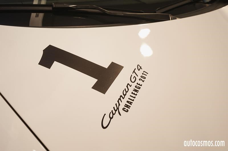 Porsche Cayman GT4 Challenge 2017
