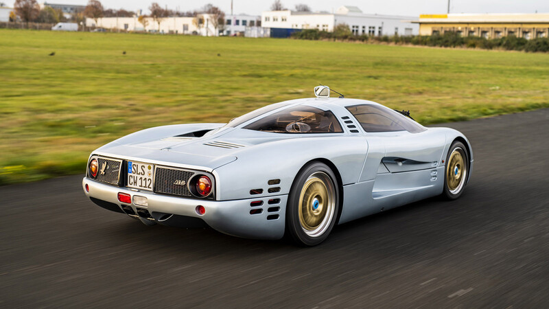 Isdera Commendatore 112i