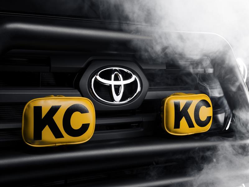 Toyota Back to the Future Tacoma Concept