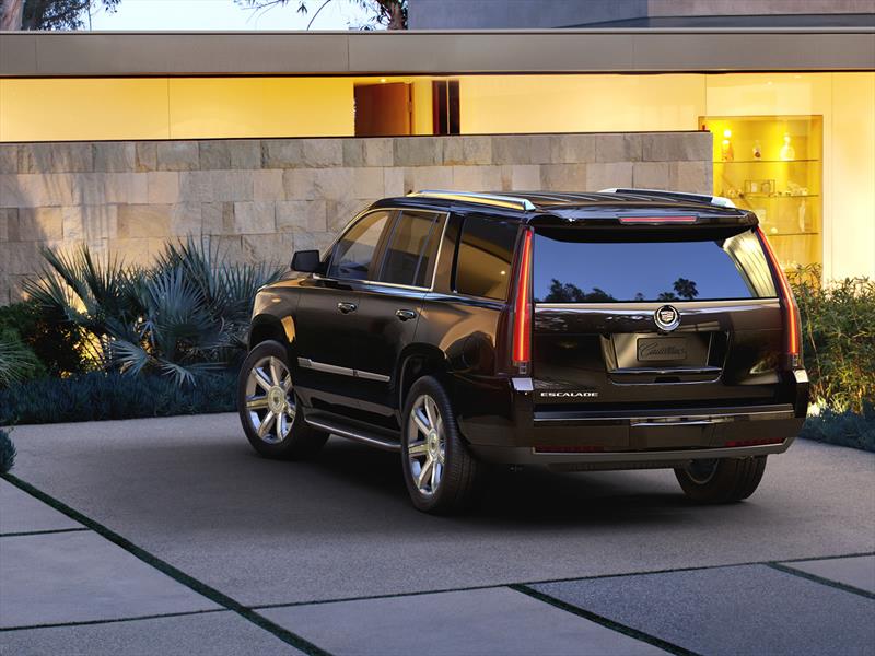 Cadillac Escalade 2015 debuta en Nueva York