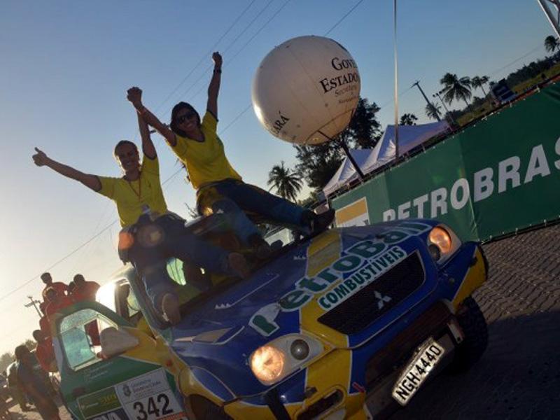 Helena Soares, la musa del rally brasileño