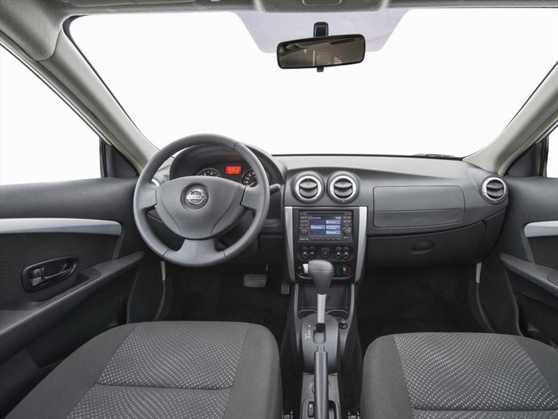 Nissan Almera 2013