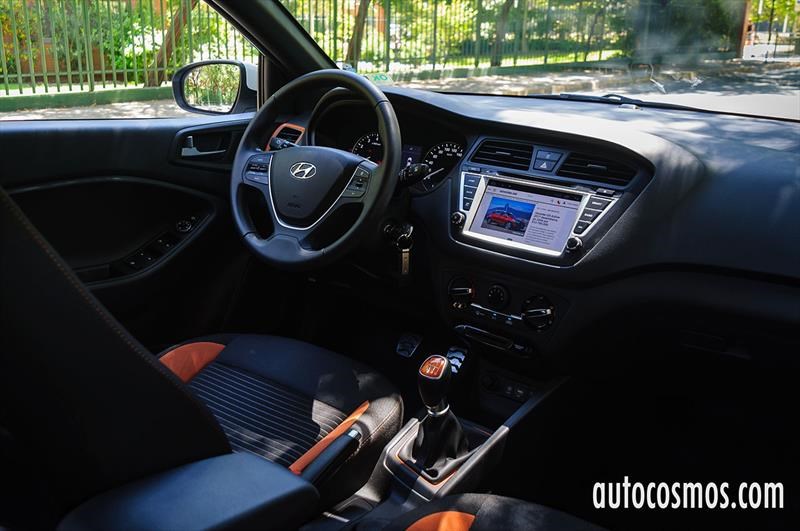 Test Drive: Hyundai i20 Active 2017