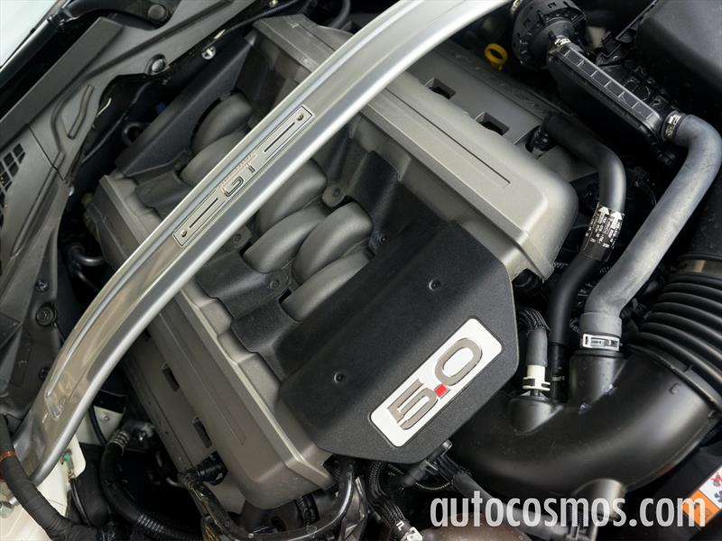 Ford Mustang 2015 50 aniversario