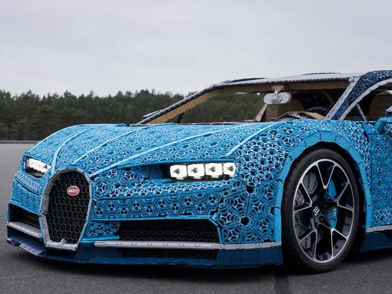 Bugatti Chiron de LEGO a tamaño real