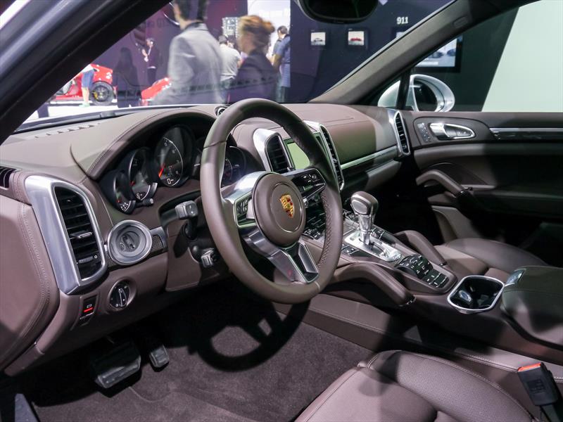 Porsche Cayenne V6 2015