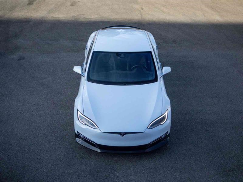 Tesla Model S por Novitec