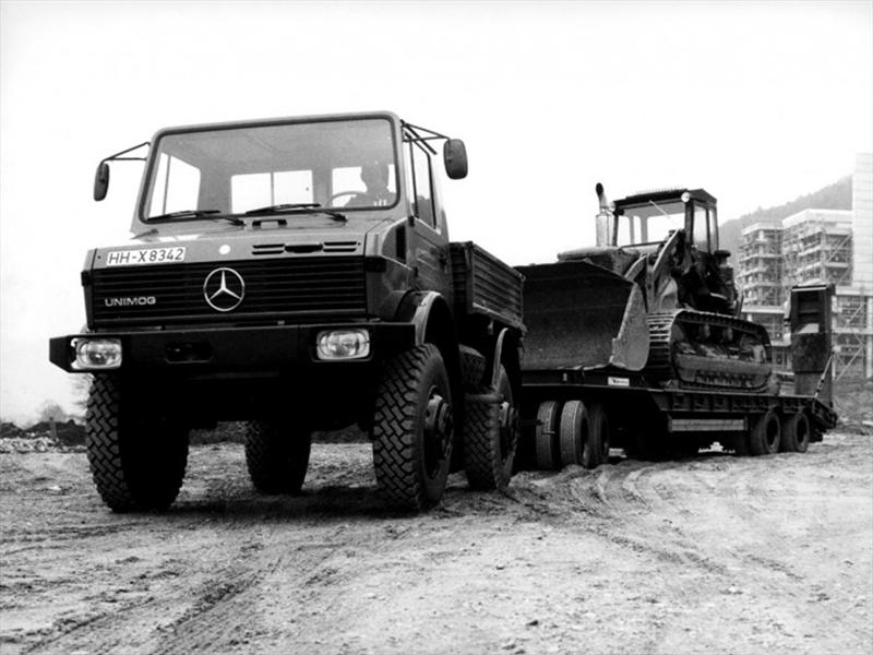 Mercedes-Benz Unimog