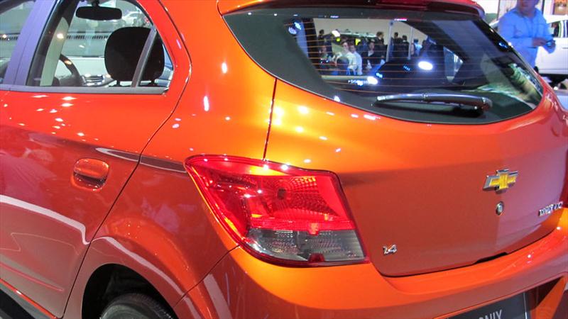 Chevrolet Onix debuta en el Salón de San Pablo