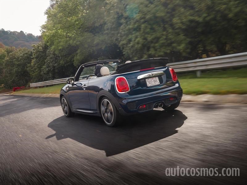 MINI John Cooper Works Convertible 2017