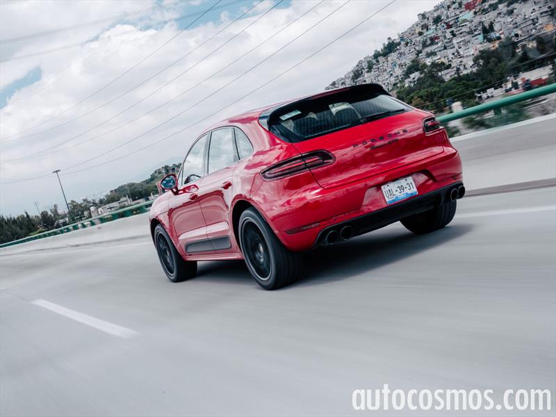 Porsche Macan GTS 2016