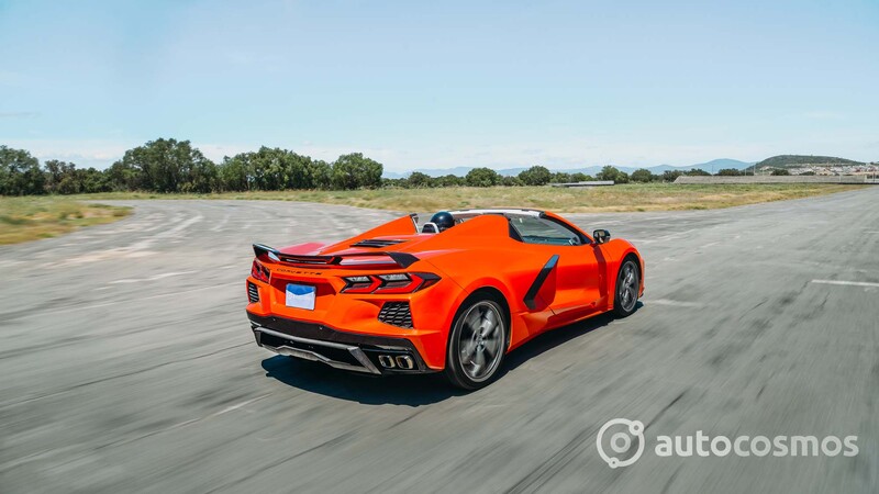 Corvette Stingray Convertible 2021 a prueba