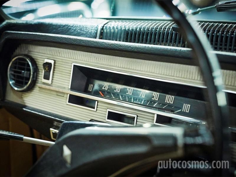 120 años, visita a Renault Classic