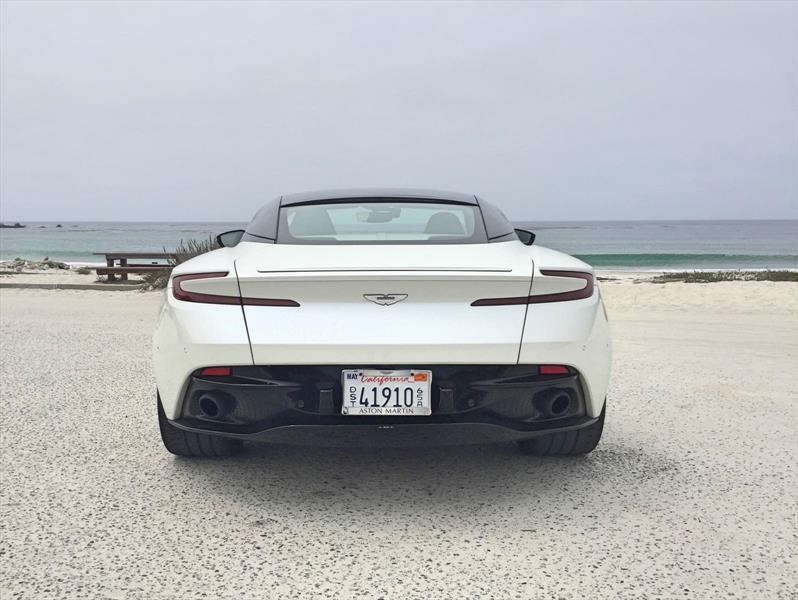 Aston Martin DB11 - Prueba de manejo