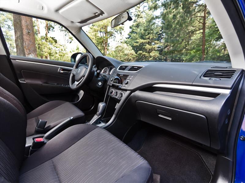 Suzuki Swift GLS Automático 2012
