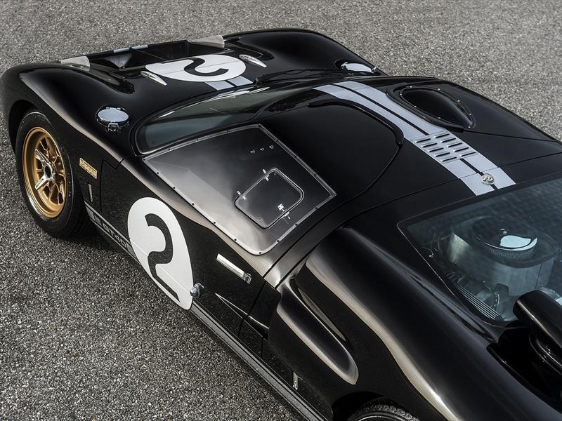 Ford GT40 MKII 50th Anniversary