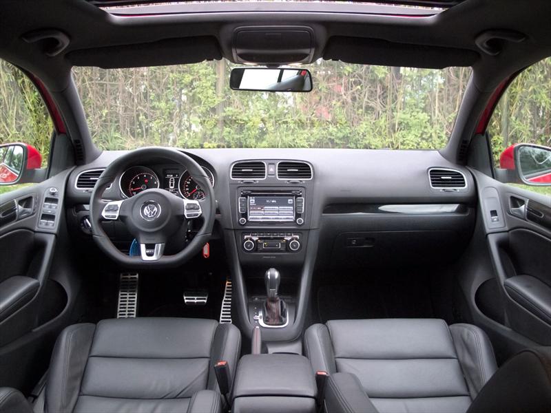 Golf GTI: Interior