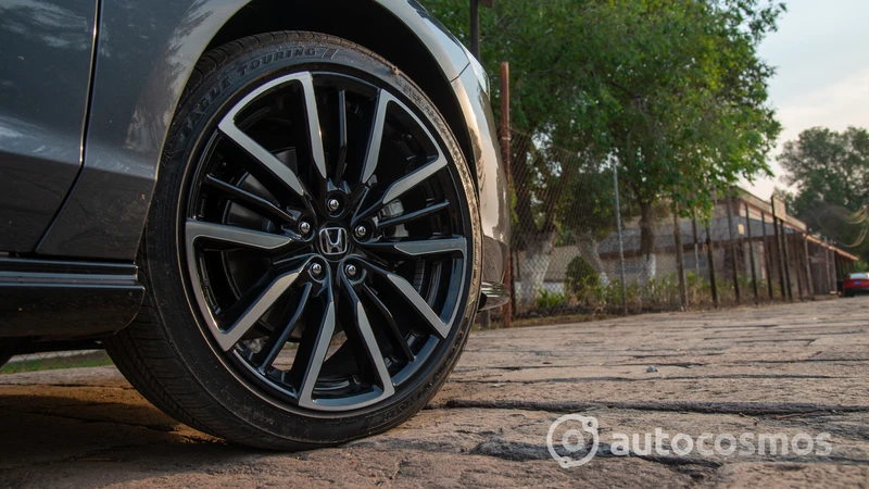 Honda Accord Hybrid 2023 primer contacto en México