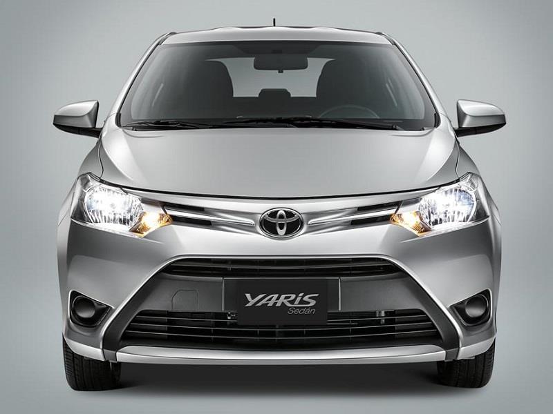 Toyota Yaris Sedán 2017