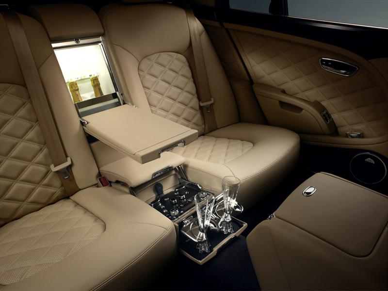 Bentley Mulsanne Mulliner Driving Specification