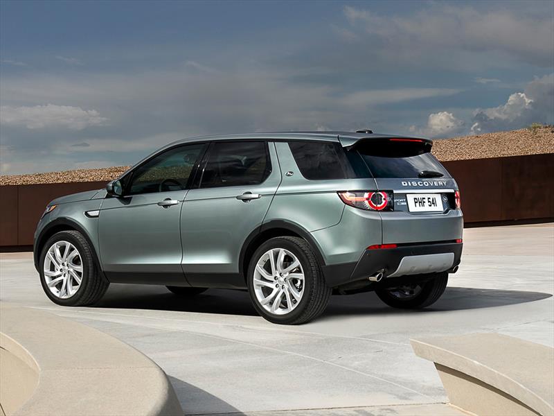 Land Rover Discovery Sport 2015