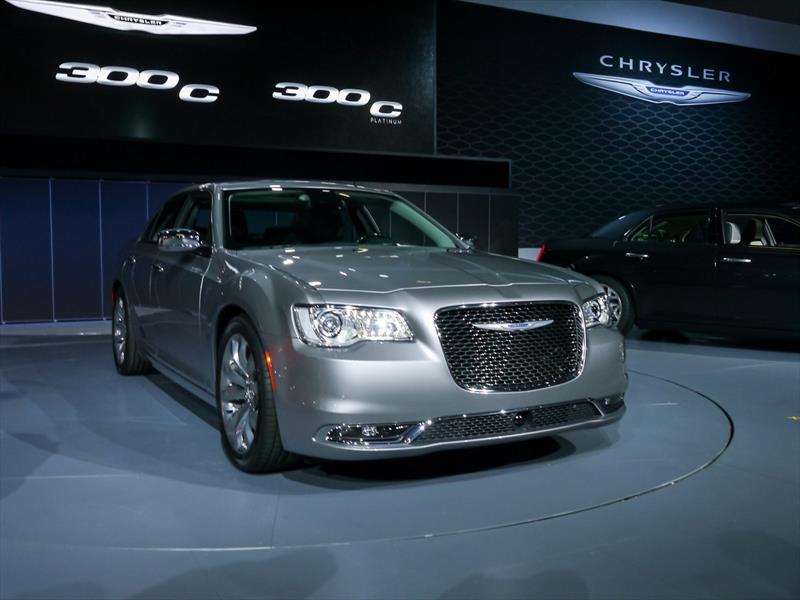 Chrysler 300 2015