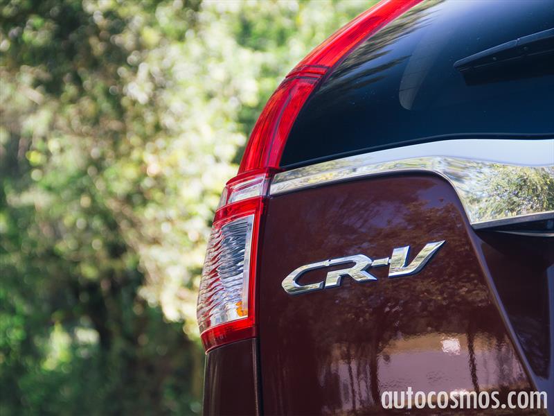 Honda CR-V 2015 vs Nissan X-Trail 2015