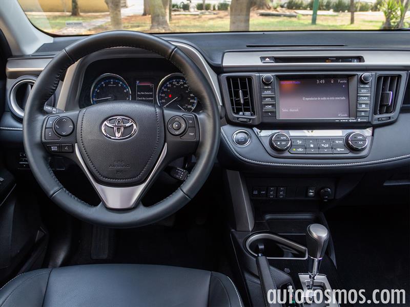 Toyota RAV4 2016