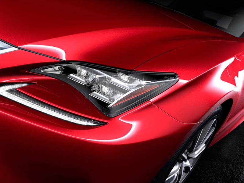Lexus RC coupé, una estrella de Tokio