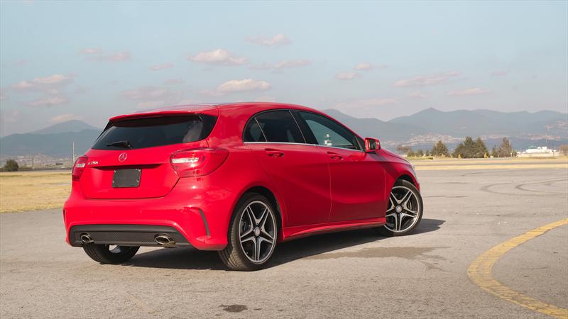 Super Prueba Mercedes-Benz A250 CGI Sport 2013