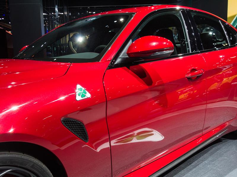 Alfa Romeo Giulia Quadrifoglio Verde 2017