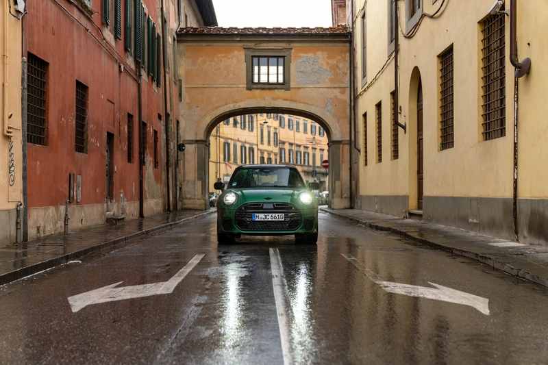 Mini Cooper S Look John Cooper Works