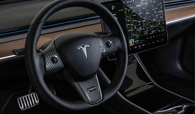Tesla Model 3 por Startech