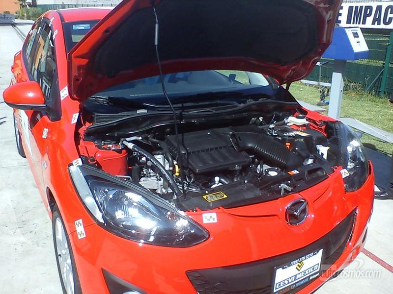 Cesvi México prueba de choque frontal Mazda 2 2012