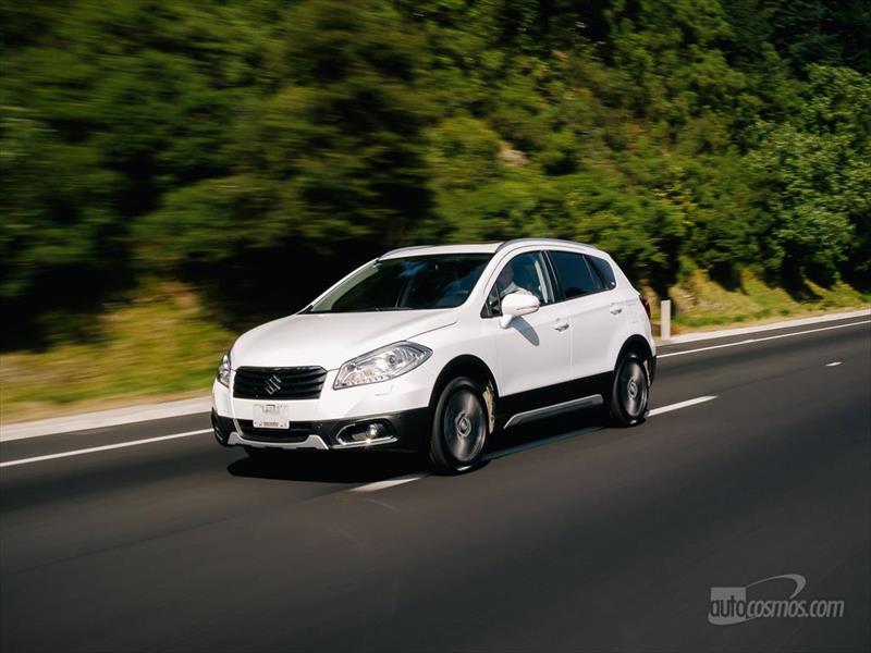 Suzuki S-Cross 2014