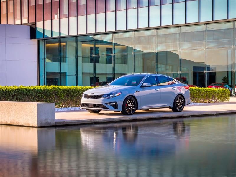 KIA Optima 2019