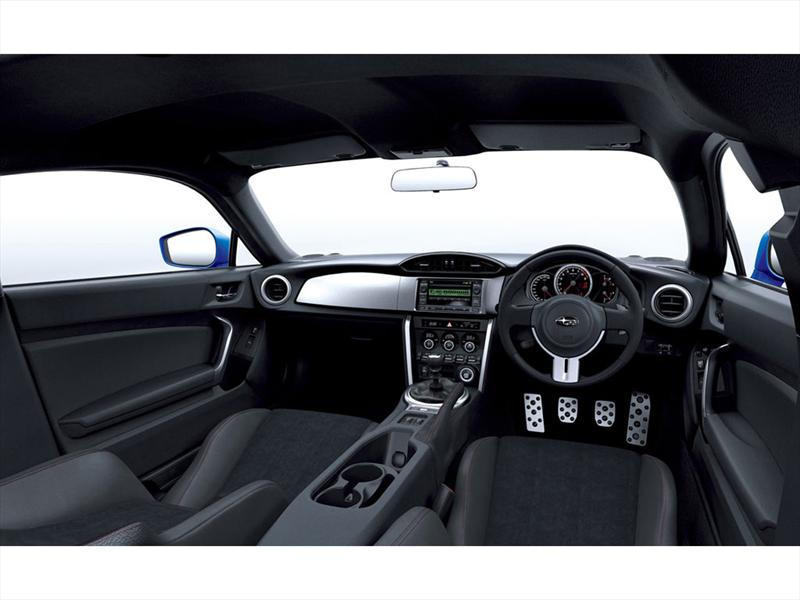 Subaru BRZ en el Salón de Tokio 2011