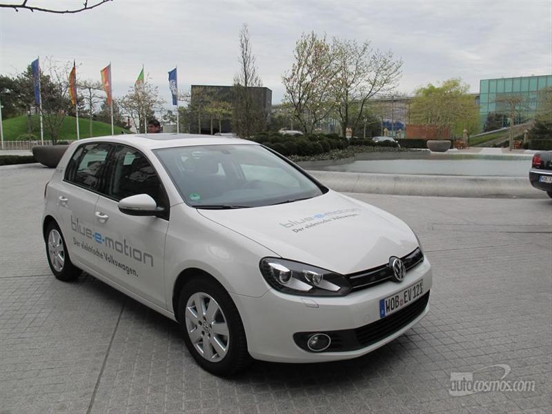 Volkswagen Golf Blue-e-Motion