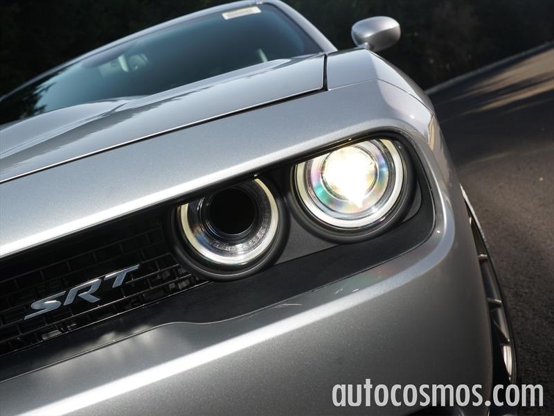 Dodge Challenger SRT Hellcat
