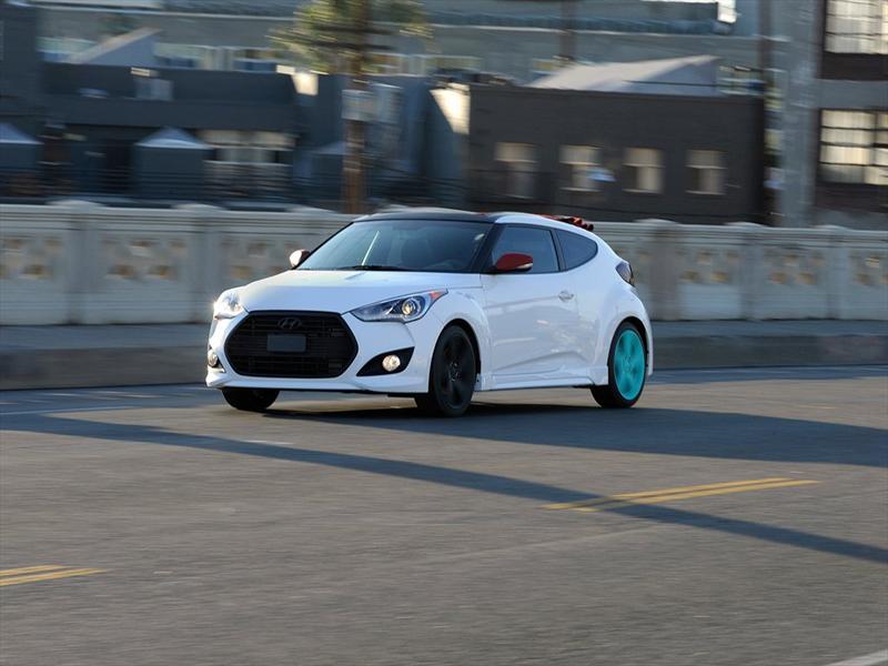 Hyundai Veloster C3 Roll Top Concept