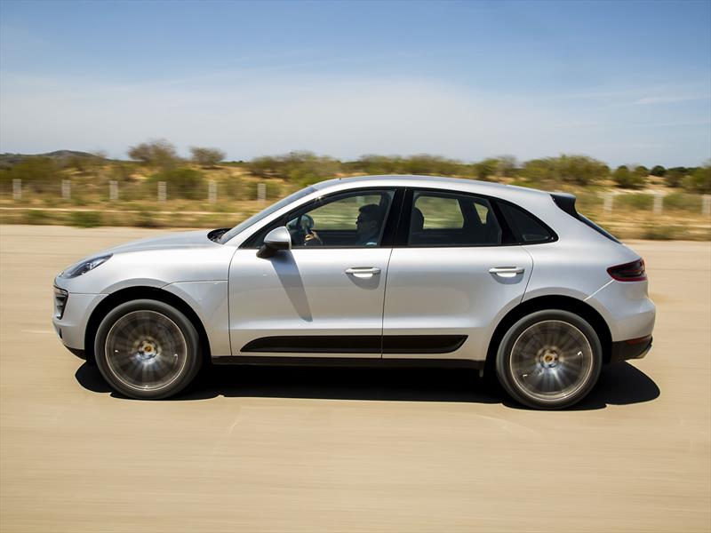 Porsche Macan 2015