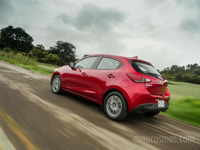 Mazda 2 2018