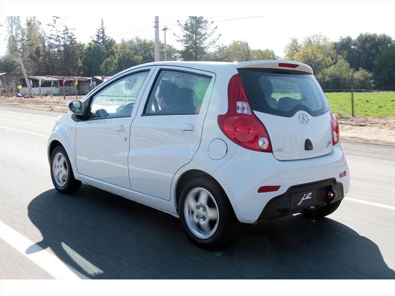 JAC J2