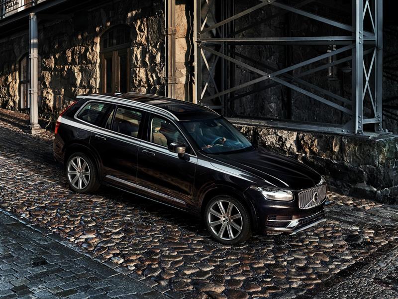 Volvo XC90 2015 First Edition