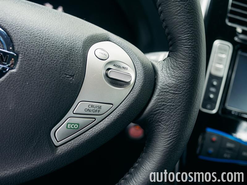 Nissan LEAF 2015