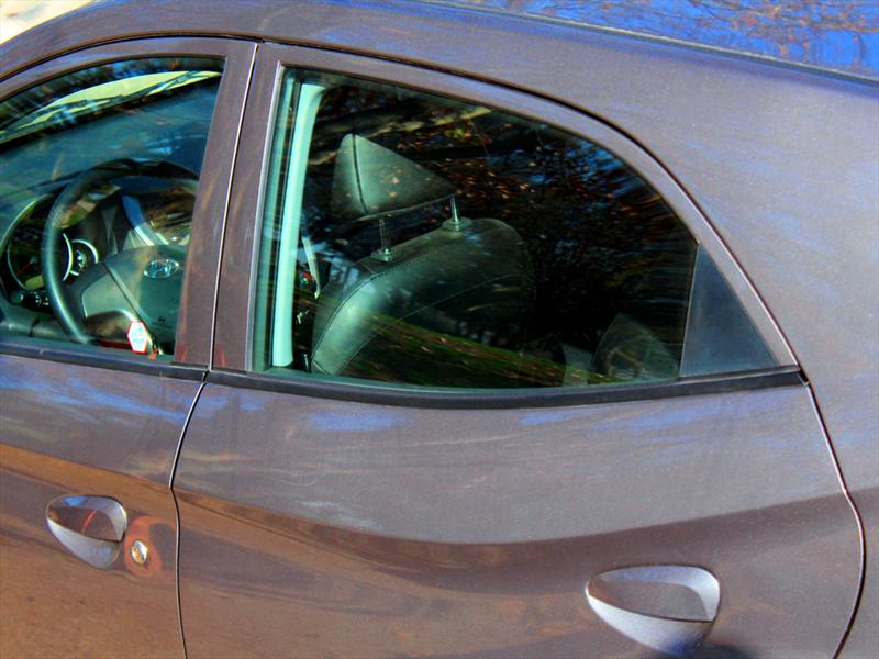 Hyundai EON 0,8L GLS Prueba de manejo